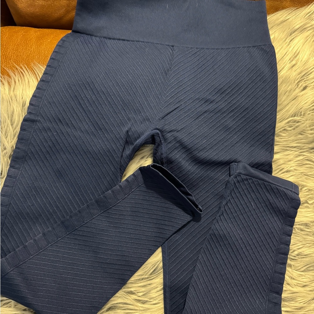ZYIA Deep Blue Ribbed Leggings